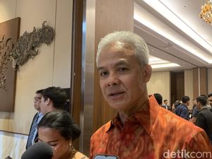 Kata Ganjar Beda Hasil PDIP di Kandang Banteng: Menang di Bali, Keok di Jateng Kata Ganjar Beda Hasil PDIP di Kandang Banteng: Menang di Bali, Keok di Jateng