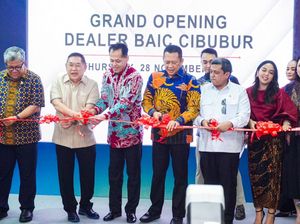 Bamsoet Resmikan Dealer BAIC Indonesia di Cibubur
