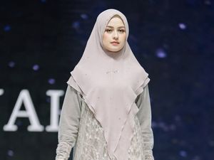 Umrah Bikin Kimberly Ryder Makin Yakin Berhijab Umrah Bikin Kimberly Ryder Makin Yakin Berhijab