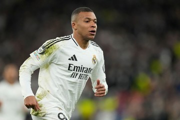 Cari Pelapis Mbappe, Real Madrid Berburu Striker Gaek