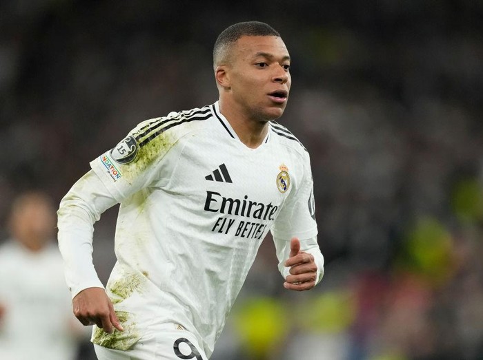 Kylian Mbappe centre-forward of Real Madrid and France during the UEFA Champions League 2024/25 League Phase MD5 match between Liverpool FC and Real Madrid C.F. at Anfield on November 27, 2024 in Liverpool, England. (Photo by Jose Breton/Pics Action/NurPhoto via Getty Images)
