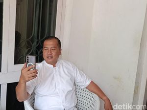 Iqbal Ditelepon Prabowo Setelah Menang Pilgub NTB Versi Quick Count Iqbal Ditelepon Prabowo Setelah Menang Pilgub NTB Versi Quick Count