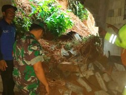 Hujan Deras Picu Rentetan Bencana Alam di Trenggalek