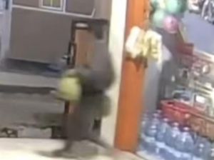 Maling Curi 2 Gas Elpiji di Warung Sembako Depok, Polisi Cek TKP