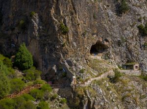 Studi Ungkap Rahasia Manusia Purba Denisovan Bertahan Hidup di Dataran Tinggi Tibet Studi Ungkap Rahasia Manusia Purba Denisovan Bertahan Hidup di Dataran Tinggi Tibet