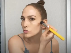 Urutan Skin Preparation Sebelum Makeup yang Tak Boleh Dilewatkan, Anti Crack