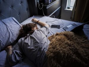 Terungkap! Begini Posisi Tidur Paling Disukai Orang Kaya Terungkap! Begini Posisi Tidur Paling Disukai Orang Kaya