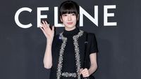 Adu Gaya Suzy dan Danielle NewJeans Jadi BA Celine, Cantiknya Unreal
