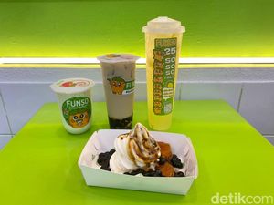 Segarnya Minuman Lemon Setinggi 25 Cm hingga Ubi Brulee Es Krim Boba Segarnya Minuman Lemon Setinggi 25 Cm hingga Ubi Brulee Es Krim Boba