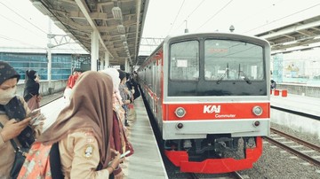 KCI Rekayasa Pola Operasi Usai 2 KRL Tertemper di Tebet dan Rawa Buaya