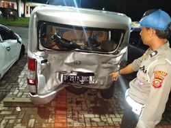 Kecelakaan Beruntun di Tol Cisumdawu, 4 Mobil Ringsek Parah