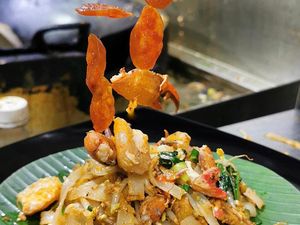 Mantap! 10 Kwetiau Siram dan Goreng yang Terkenal Enak di Jakarta Mantap! 10 Kwetiau Siram dan Goreng yang Terkenal Enak di Jakarta