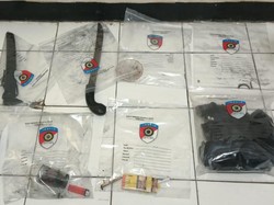 Penampakan Golok yang Diduga Dipakai Membunuh Pelajar SMK di Bogor