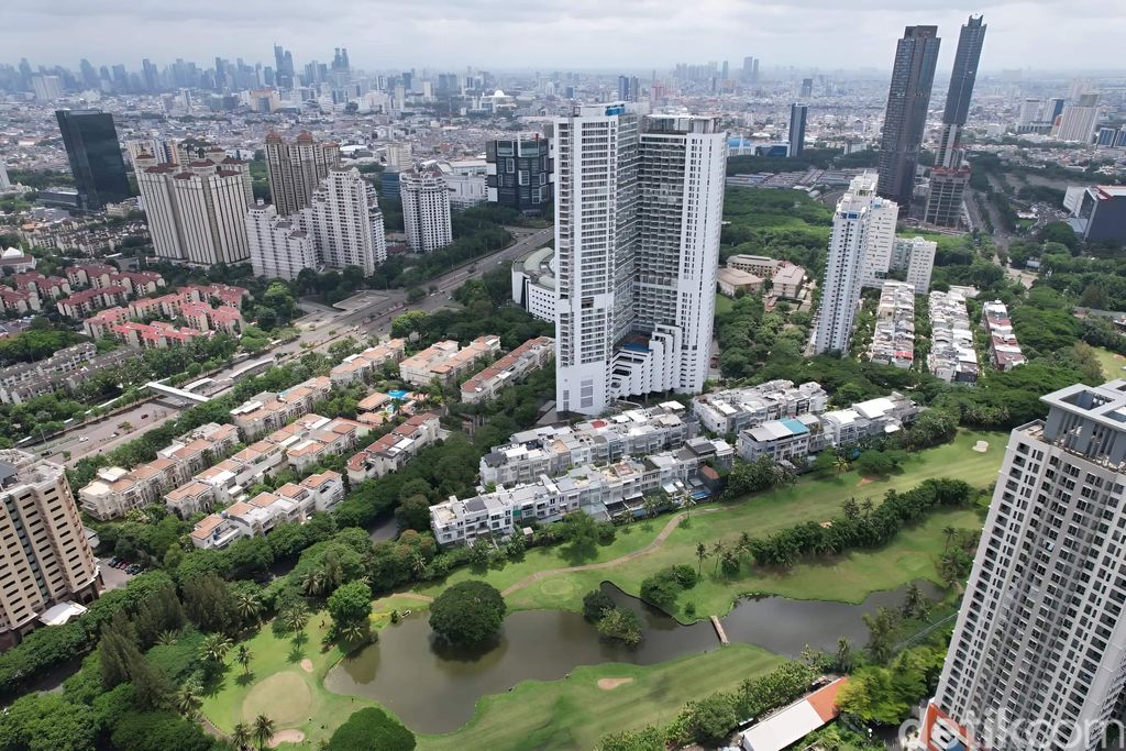 View Apartemen Springhill Royale Suites