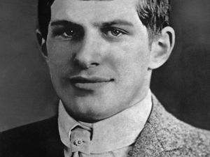 Kisah William James Punya IQ Lampaui Einstein, Meninggal karena Perdarahan Otak Kisah William James Punya IQ Lampaui Einstein, Meninggal karena Perdarahan Otak