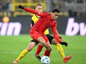 Borussia Dortmund Vs Bayern Munich: Der Klassiker Tuntas 1-1 Borussia Dortmund Vs Bayern Munich: Der Klassiker Tuntas 1-1