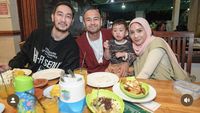 Jeje Govinda Suka Jajan Seblak dan Doyan Jajanan Tradisional