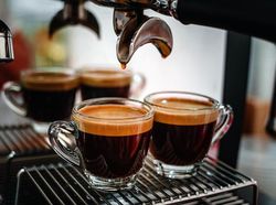 Waspada! Kebiasaan Minum Espresso Bisa Bikin Kolesterol Tinggi