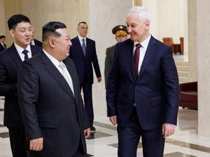 Kim Jong Un Pastikan Korut Setia ke Rusia Kim Jong Un Pastikan Korut Setia ke Rusia