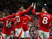 Video Rashford dan Zirkzee Brace, MU Gunduli Everton 4-0