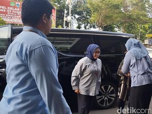 Kasus Anak Bunuh Ayah-Nenek, Menteri PPPA Sambangi Polres Jaksel