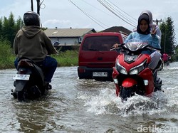 Duh, Jalan Sapan Bandung Terendam Banjir Selama10 Hari