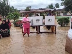 Pencoblosan Susulan 2 TPS di Asahan Dilaksanakan dalam Kondisi Banjir