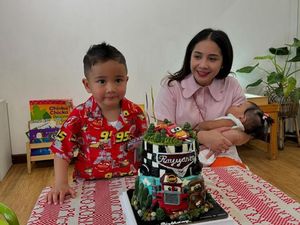 Pesta Belum Selesai! Rayyanza Rayakan Ultah ke-3 di Sekolah Pesta Belum Selesai! Rayyanza Rayakan Ultah ke-3 di Sekolah