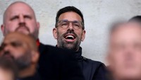 Van Nistelrooy bisa senang melihat Facundo Buonanotte berhasil bikin Leicester unggul duluan di menit keempat. Foto: Getty Images/Alex Pantling