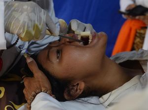 Upacara Manusia Yadnya Potong Gigi Umat Hindu di Klaten Upacara Manusia Yadnya Potong Gigi Umat Hindu di Klaten