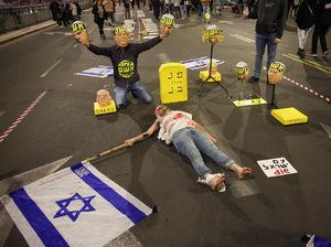 Warga Israel Tuntut Pertukaran Tahanan dengan Hamas