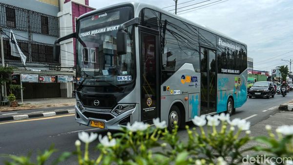 Beroperasi, Kini Warga Kabupaten Bekasi Bisa Naik Biskita Trans Wibawa Mukti