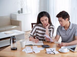 Calon Orang Tua Wajib Tahu! Ini 5 Tips Kelola Keuangan yang Efektif