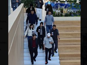 Heboh Jack Ma Muncul di Kantor Alibaba, Dikerumuni Karyawan