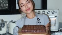 Jennifer Coppen Makin Jago Buat Brownies hingga Cookies