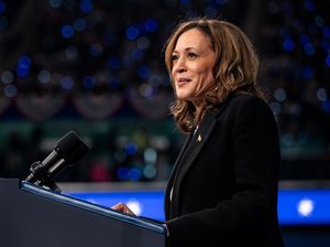 Kamala Harris Kecam Video Rasis soal Obama: Kita Semua Tahu Siapa Trump
