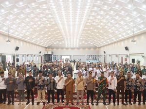 300 Personel Gabungan Amankan Pleno di Inhil 300 Personel Gabungan Amankan Pleno di Inhil