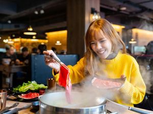 Orang yang Suka Makan Sendirian Ternyata Punya 5 Karakter Ini