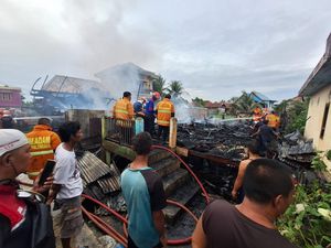 Masak Air Lalu Ditinggal, 6 Bangunan di Palembang Terbakar