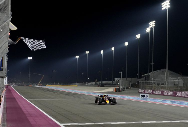 Verstappen Puncaki F1 GP Qatar 2024: Kemenangan Gemilang