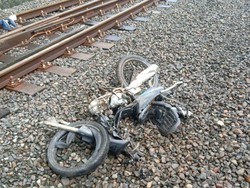 Tabrak Motor di Purworejo-Kulon Progo, KA Argo Semeru Telat 2 Jam