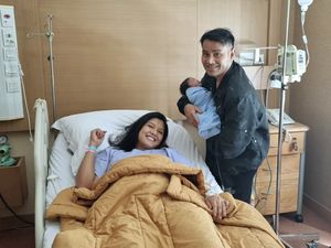 Perjuangan Duma Riris Melahirkan Anak Ketiga Secara Normal di Usia 41 Tahun Perjuangan Duma Riris Melahirkan Anak Ketiga Secara Normal di Usia 41 Tahun