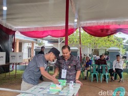 TPS 15 Sukarami Palembang Gelar PSU, Antusias Masyarakat Memilih Turun