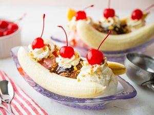 Sejarah Unik Terciptanya Banana Split, Dessert Pisang Es Krim yang Populer