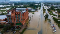4.000 Wisatawan Malaysia Terlantar Akibat Banjir Besar di Thailand Selatan
