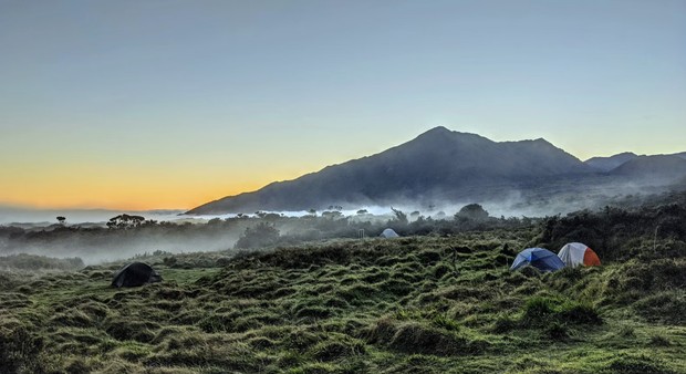 Foto: Unsplash.com/Lyle Wilkinson rekomendasi tempat di Maui untuk bulan madu