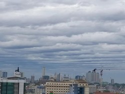Fenomena Gulungan-gulungan Awan di Langit Jakarta, Ini Penjelasan BMKG