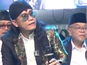 Klarifikasi Gus Miftah Ngumpat ke Penjual Es Teh Bakulan Klarifikasi Gus Miftah Ngumpat ke Penjual Es Teh Bakulan
