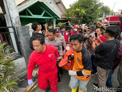 Misteri Kematian Sugeng Tewas Terpanggang-Tertimpa Reruntuhan Atap