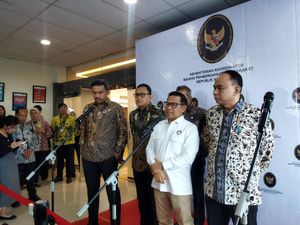 Rapat Menteri, Menko PM Sepakati Sinergi Pelatihan Bantu Makan Bergizi Gratis